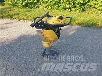 Bomag BT 65 Plate compactors