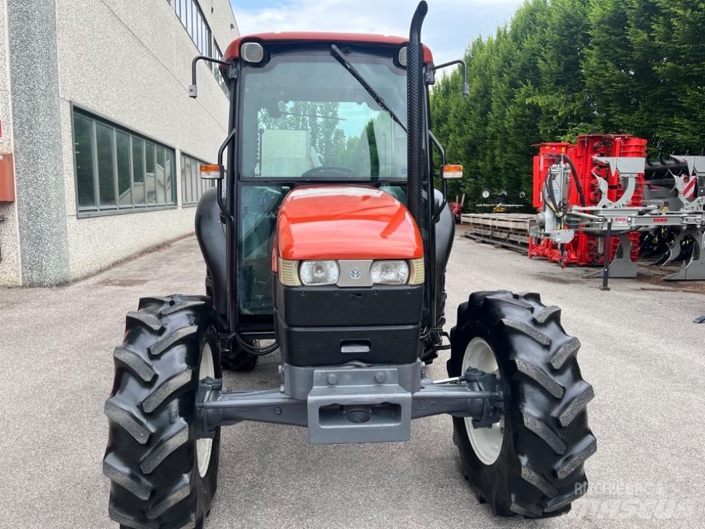 New Holland TN 55 D Tractors