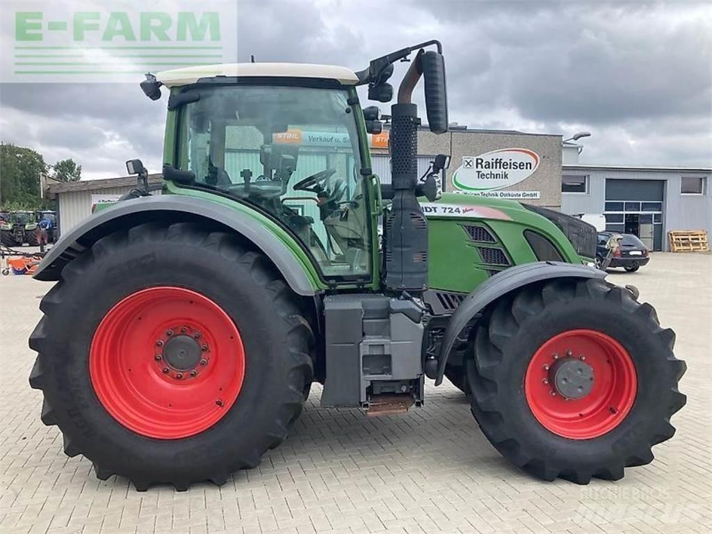 Fendt 724 vario s4 Tractors