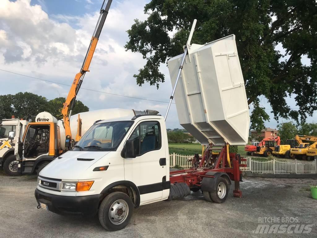 Iveco Daily 35-150 Tipper trucks