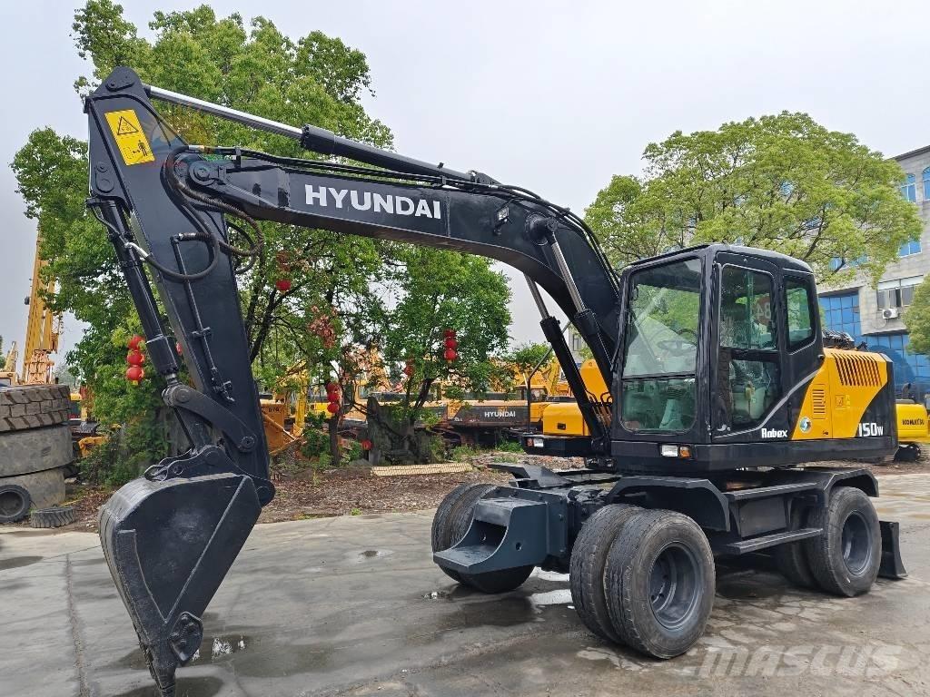 Hyundai R 150 W Tower cranes