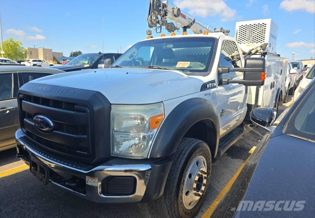 Ford F 550 XL SD Track mounted cranes