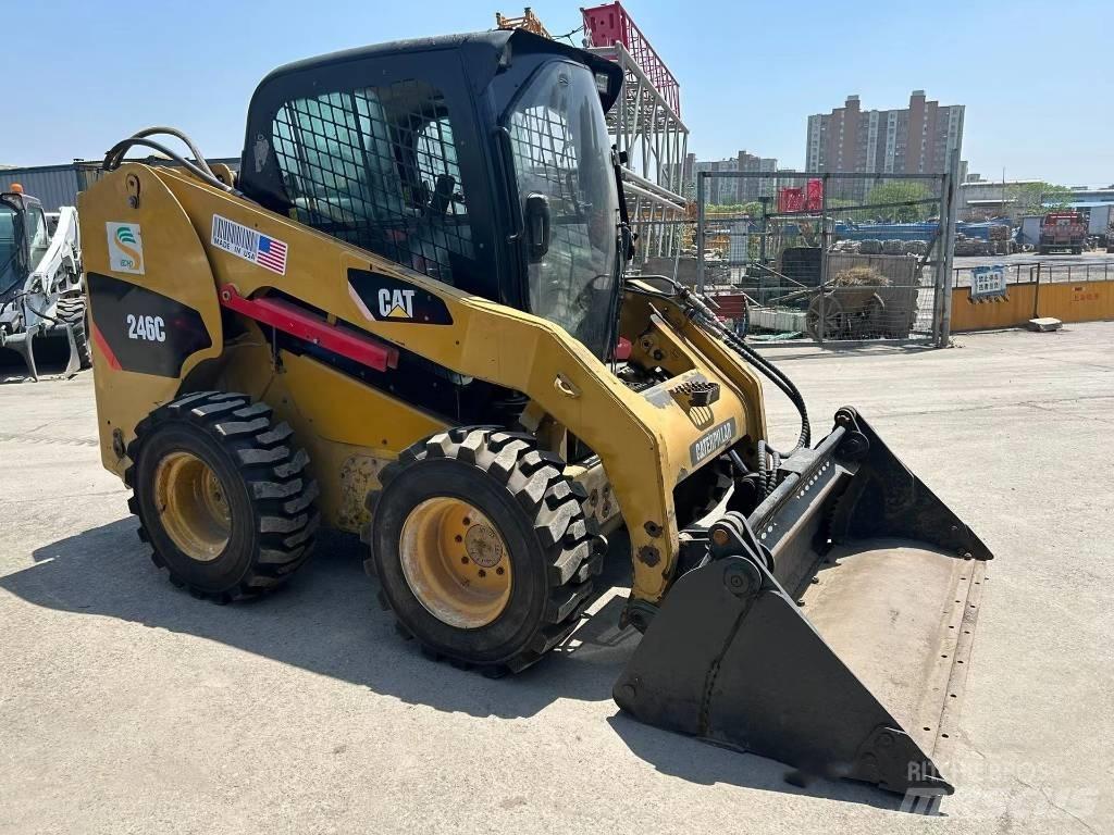 CAT 246 C Skid steer loaders
