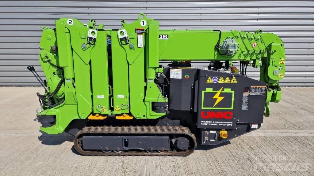 Unic URW-295-CBE Mini cranes
