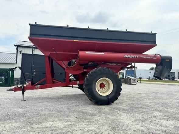 Brent 1082 Grain / Silage Trailers