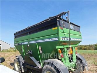 Brent 444 Grain / Silage Trailers