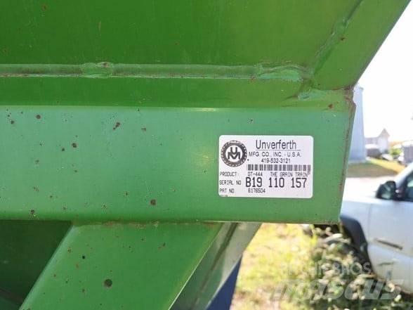 Brent 444 Grain / Silage Trailers