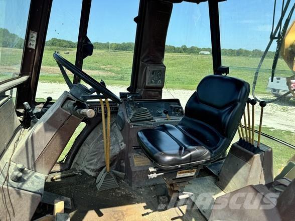 CASE 580SK Backhoe