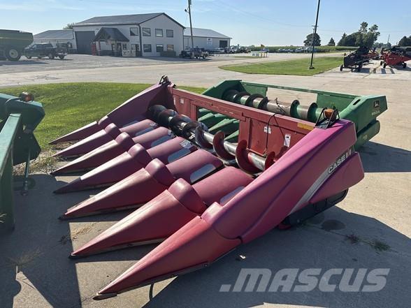 Case IH 2206 Combine harvester heads