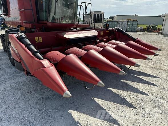 Case IH 4206 Combine harvester heads