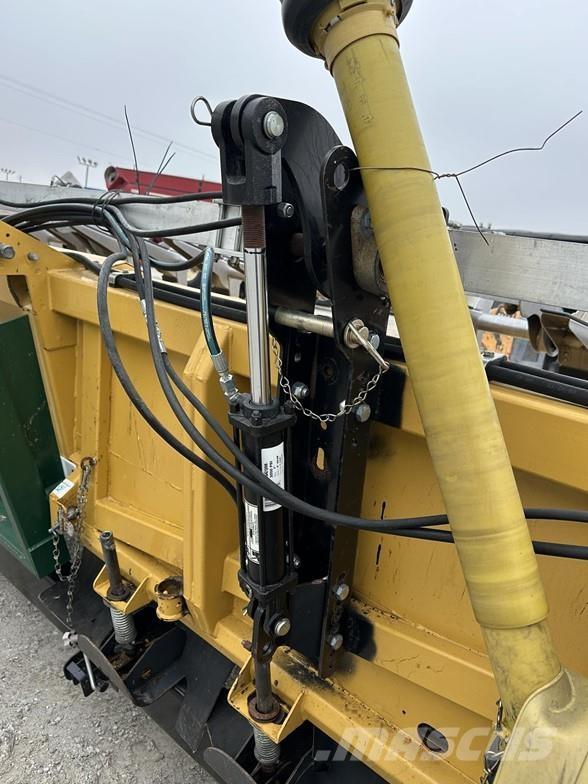 CLAAS 18-20C Combine harvester heads