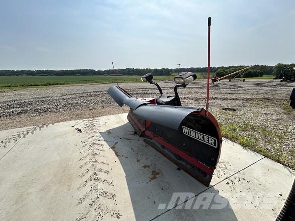 Hiniker  Blades
