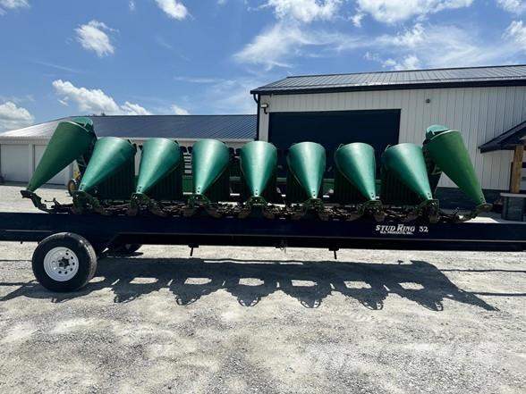 John Deere 893 Combine harvester heads