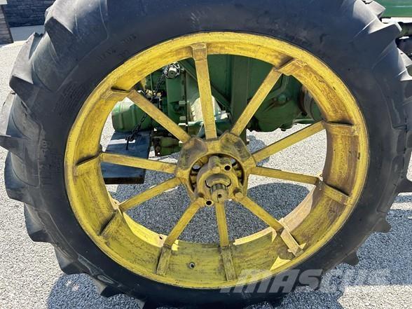 John Deere B Tractors