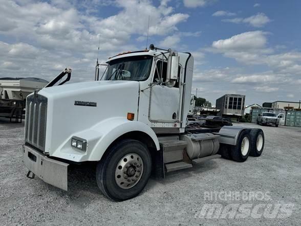 Kenworth T800 Prime Movers