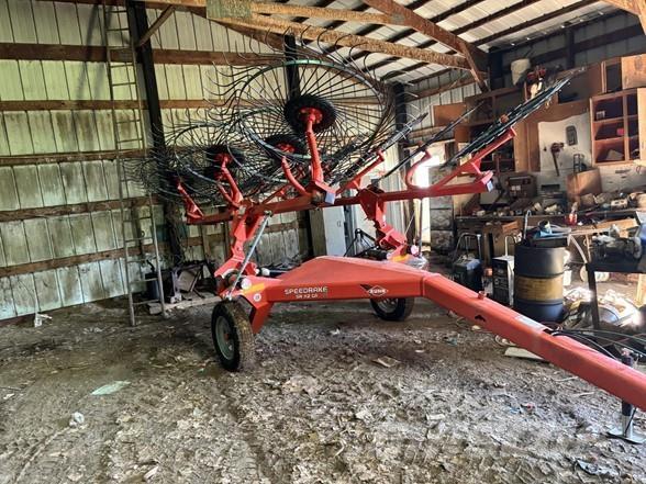 Kuhn SR112GII Rakes and tedders