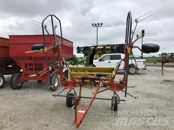 Rhino PT419H Rakes and tedders