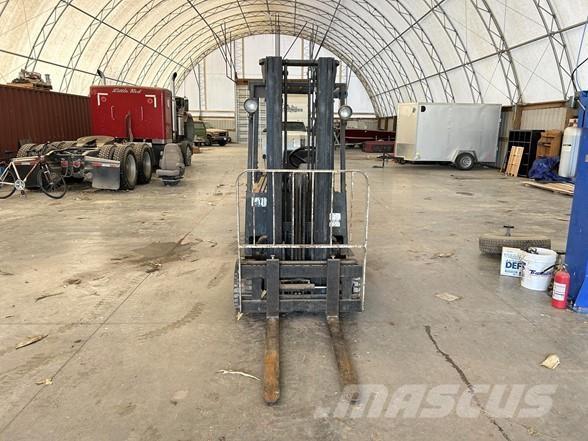 Yale GLC040AE Diesel trucks