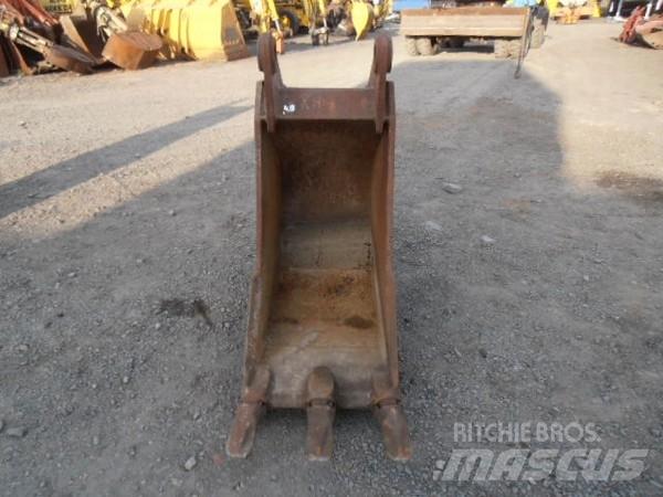  ŁYŻKA DO KOPANIA Backhoes