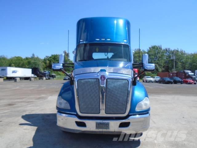 Kenworth T 680 Prime Movers