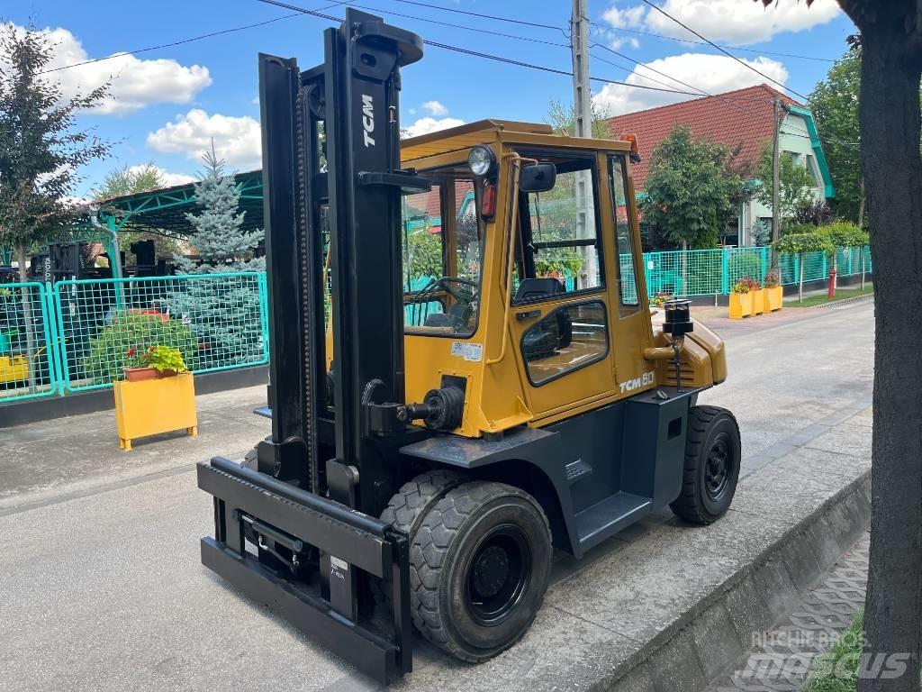 TCM FD60-9 V-2294 Diesel trucks