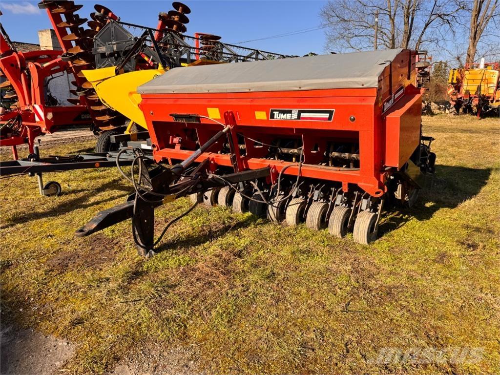 Tume HKK 3001 DD Farm machinery