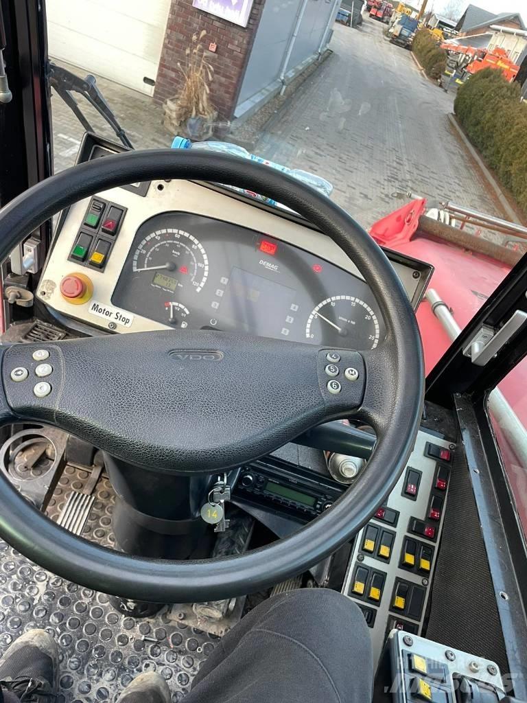 Demag AC 60 City All terrain cranes