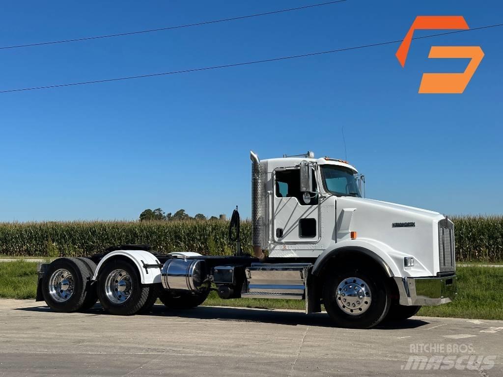 Kenworth T 800 Prime Movers