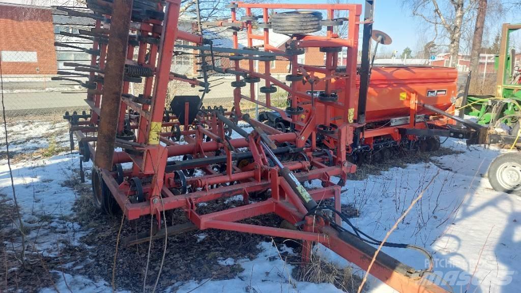 Skara 540 Harrows