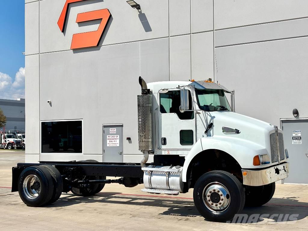 Kenworth T 300 Prime Movers