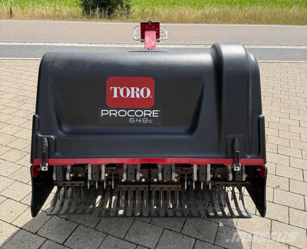 Toro ProCore 648S Aerators