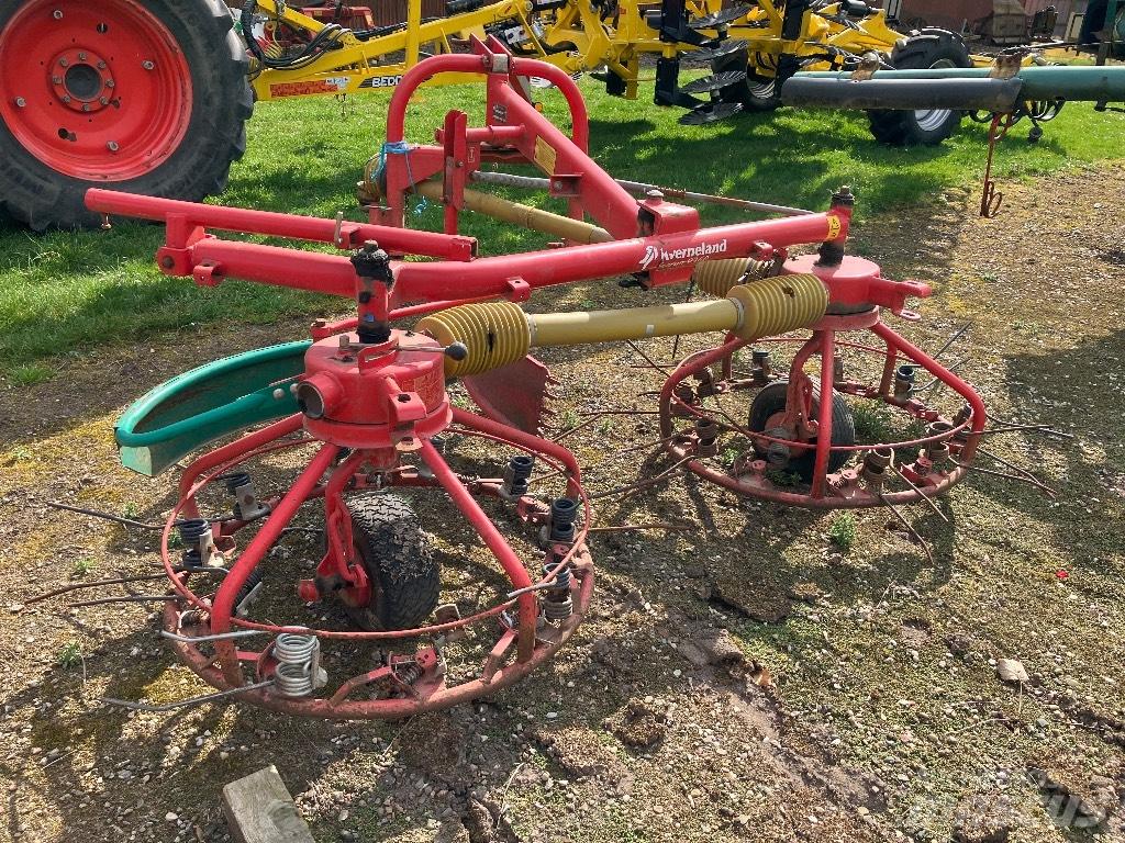 Kverneland 9360 Rakes and tedders