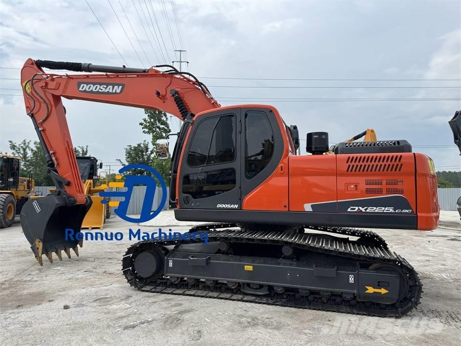 Doosan DX 225 LC-9C Crawler excavators