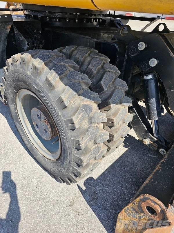 CAT M 318 F Wheeled excavators