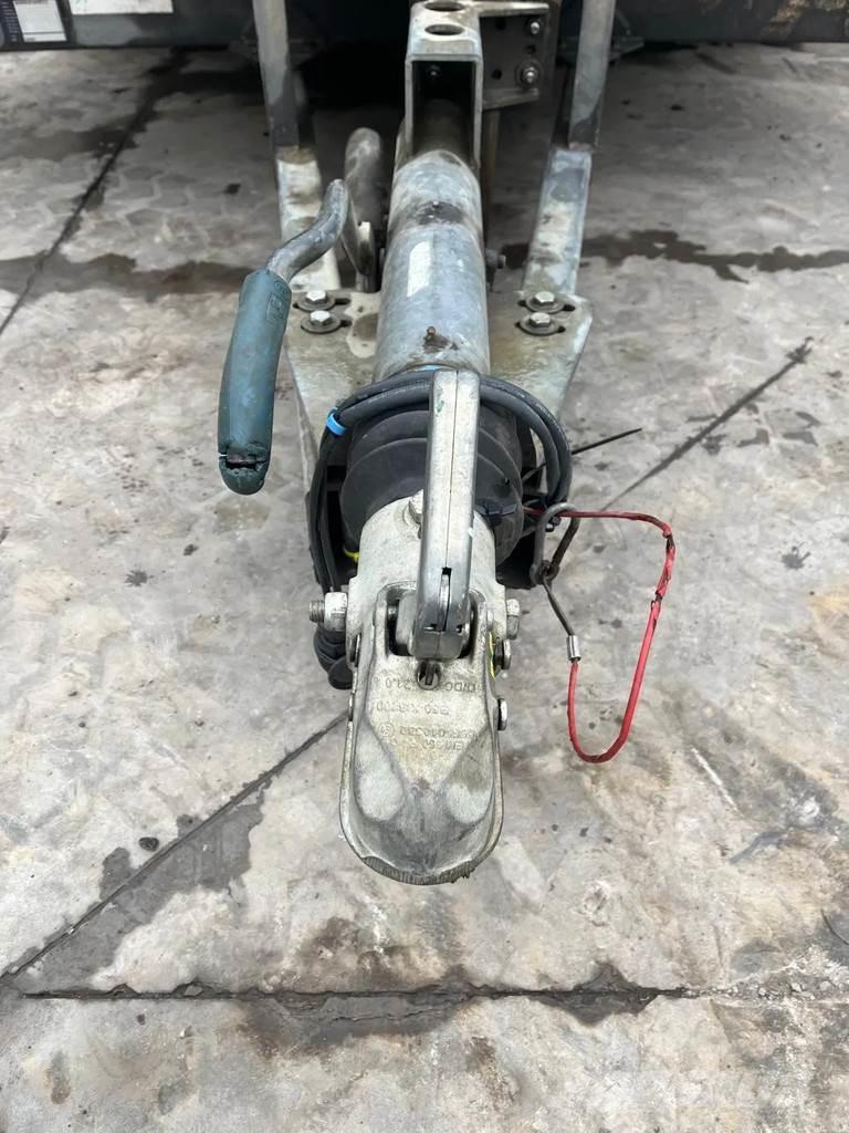 Hapert LF2 Car carrier