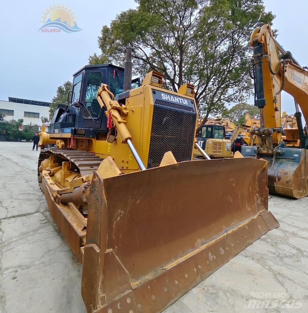 Shantui SD 22 Crawler dozers