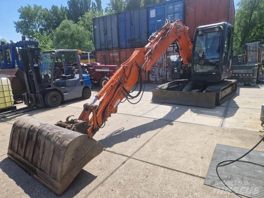 Hitachi ZX85US-5A Mini excavators  7t - 12t
