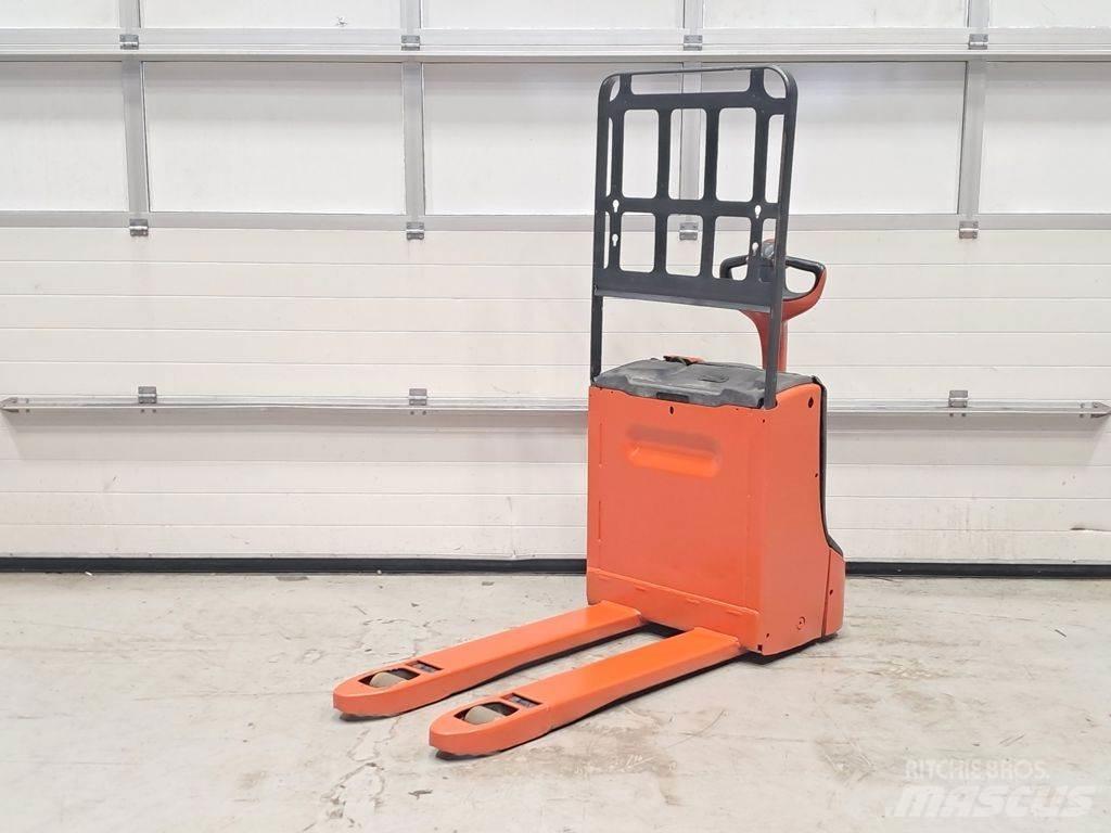 Linde T16 Low lifter
