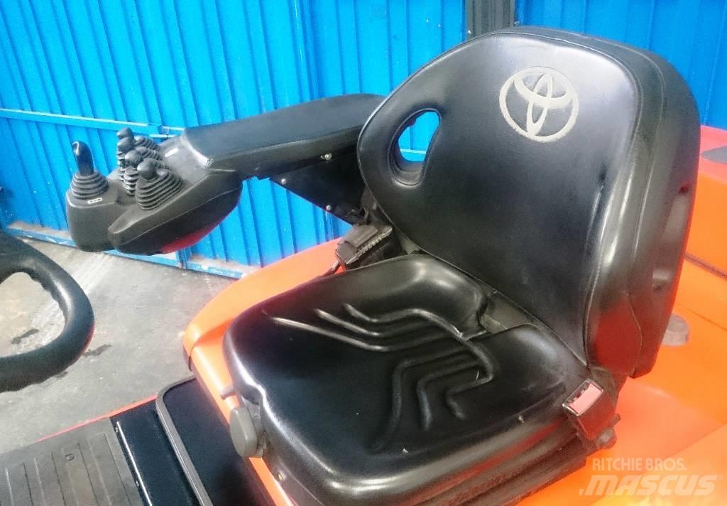 Toyota 7 FBMF 30 Electric forklift trucks