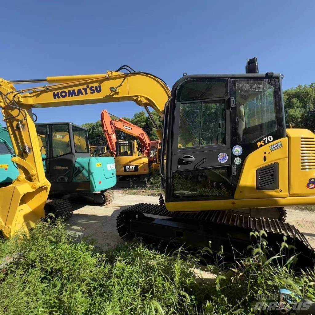 Komatsu PC 70 Crawler excavators