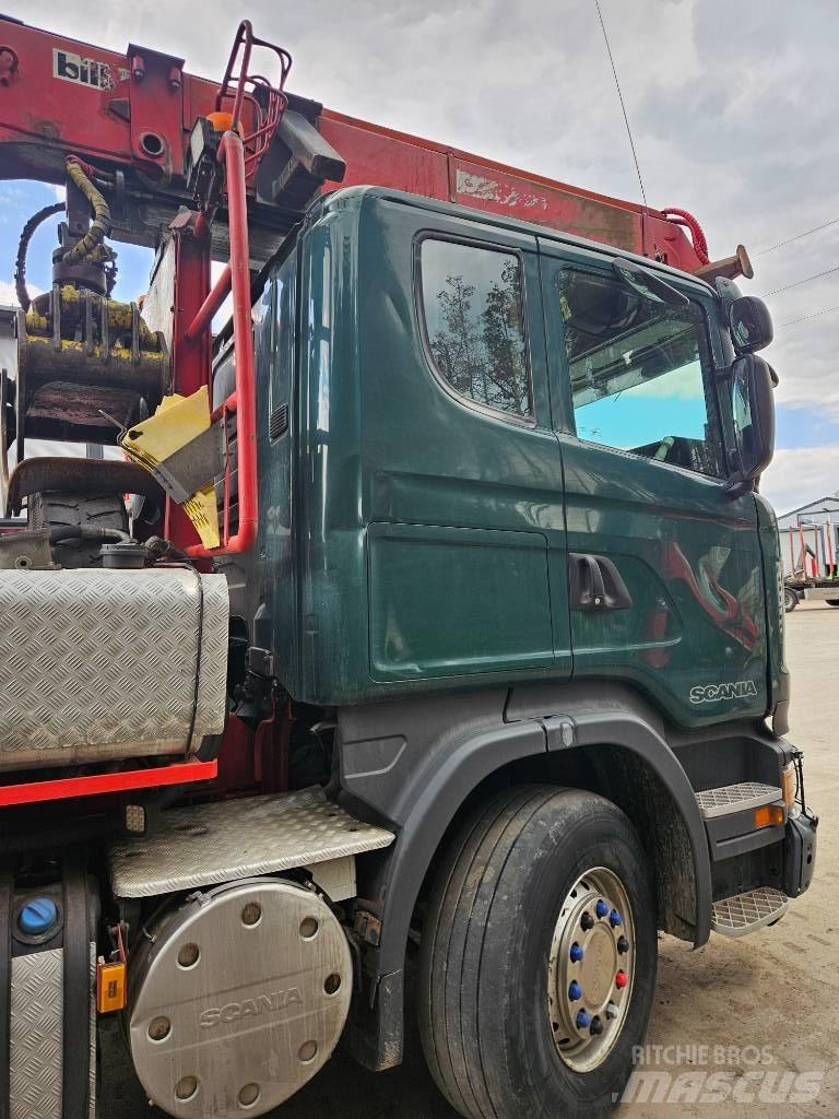 Scania R 560 Timber trucks