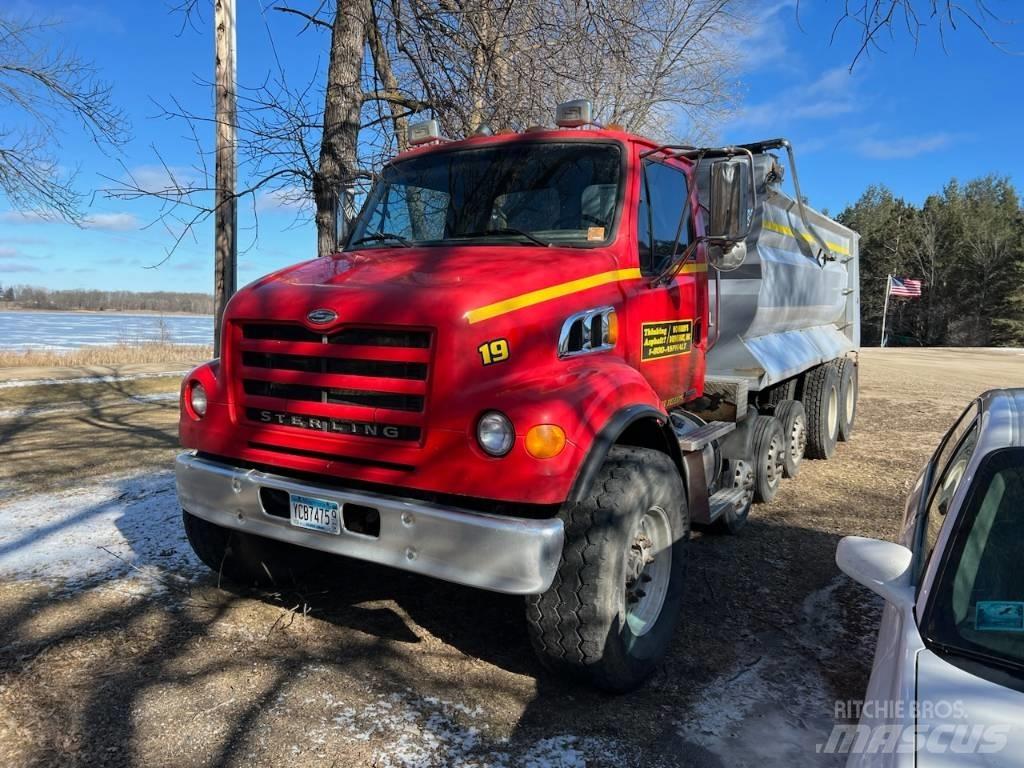 Sterling L 7500 Tipper trucks