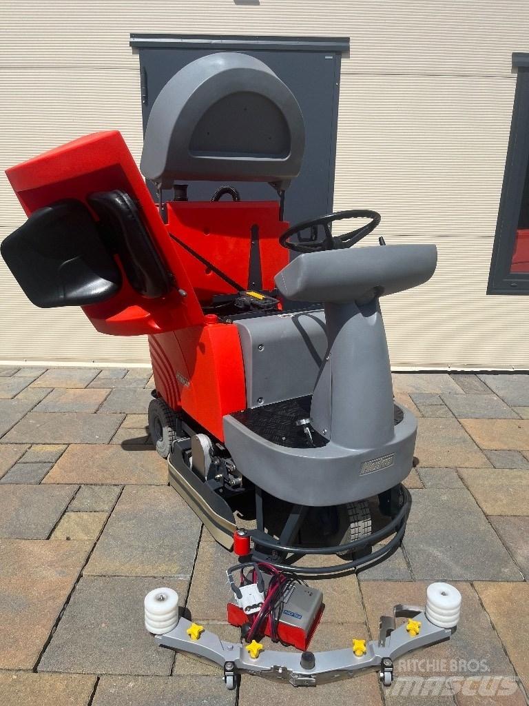 Hako B 650 R Scrubber dryers