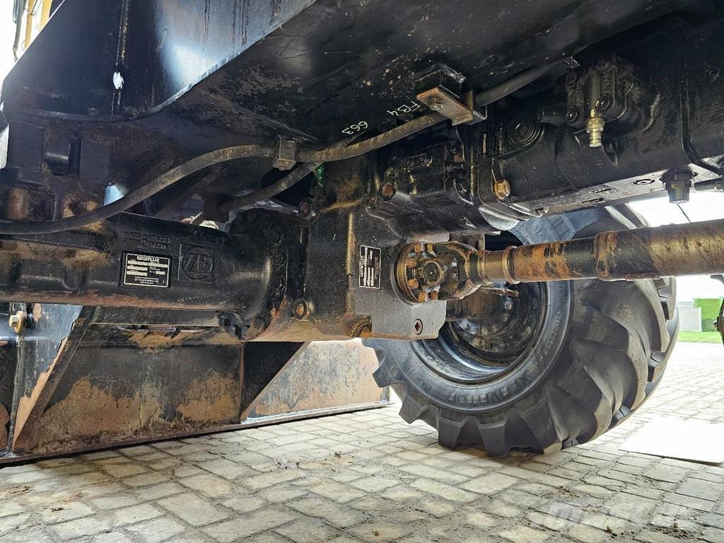 CAT M314F Wheeled excavators