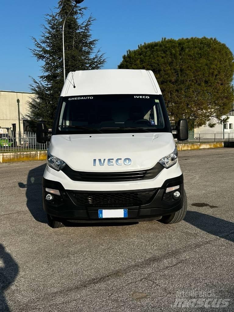 Iveco Daily 35 S16 Panel vans
