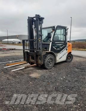 Still RC 42-40 Diesel trucks