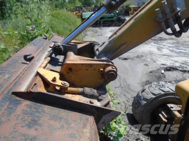 PSI M413XT Graders