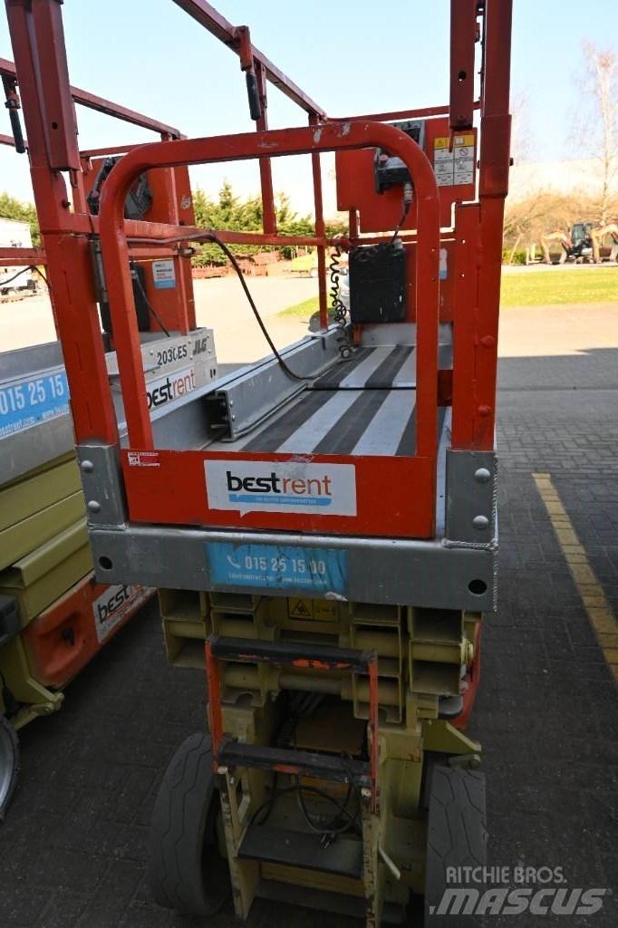 JLG 2030ES Scissor lifts