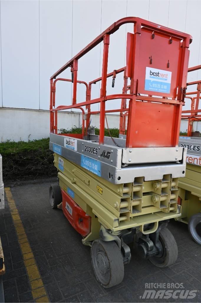 JLG 2030ES Scissor lifts