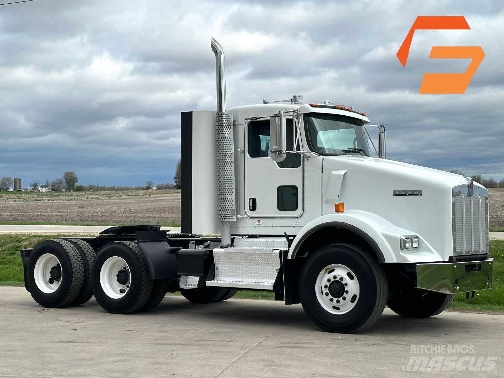 Kenworth T800 Prime Movers